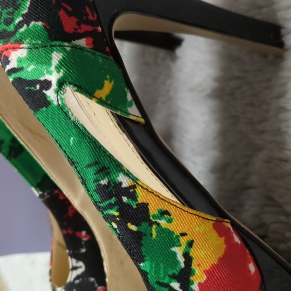 Marc Fisher Open Toe Platform Heels, Red Black Green Yellow White, Size 9.5 M - Picture 6 of 15